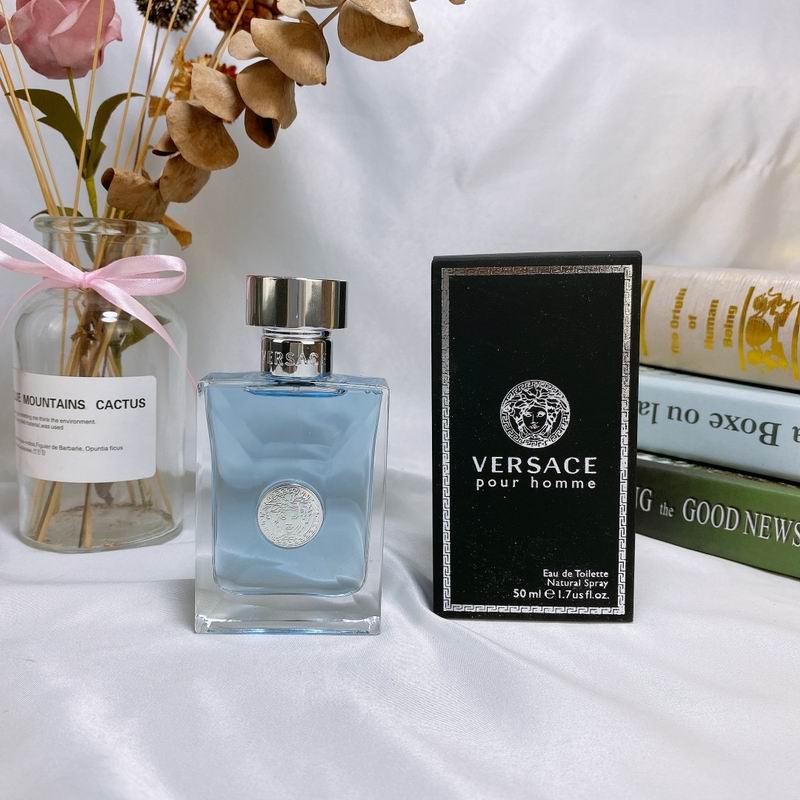 Versace man 50ml 16